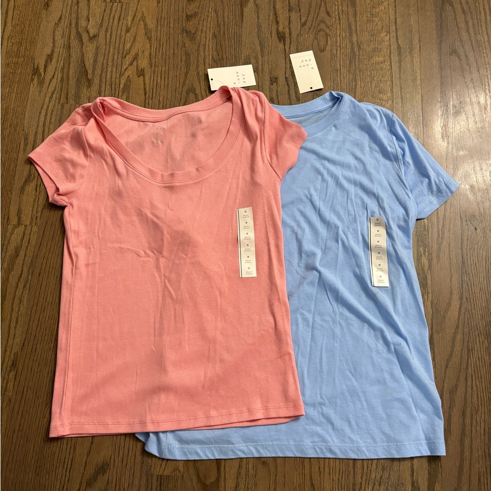 NWT A New Day Women’s Coral and Light Blue Short Sleeve Tee Shirts